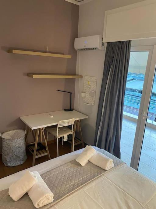 Pent House With Terrace Apartment Piraeus Ngoại thất bức ảnh